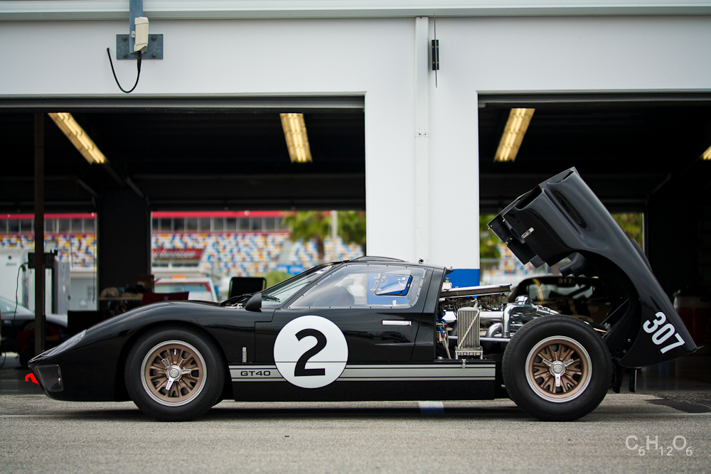 IMAGE: http://www.guvmentcheese.com/jd0gg/gt40/1137-0358.jpg