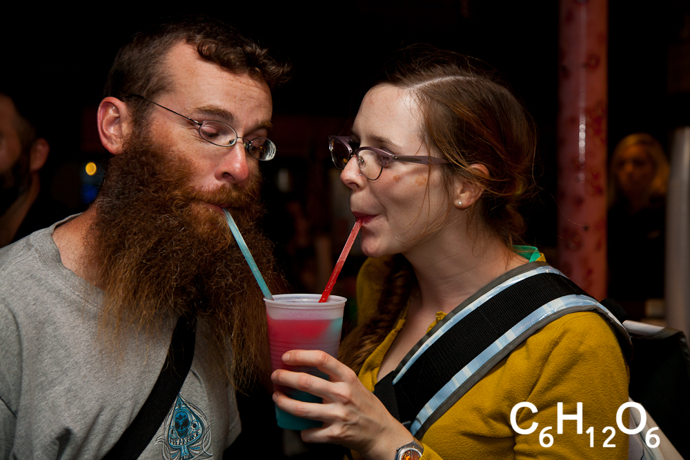 IMAGE: http://www.guvmentcheese.com/jd0gg/miami/1137-0327.jpg