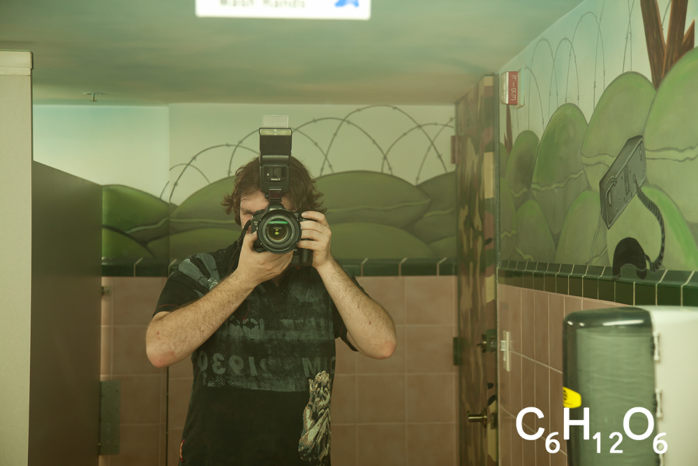 IMAGE: http://www.guvmentcheese.com/jd0gg/miami/1137-0379.jpg