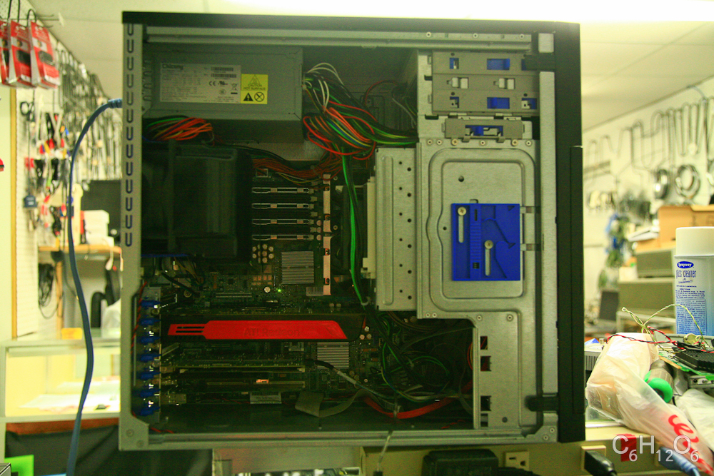 IMAGE: http://www.guvmentcheese.com/jd0gg/mod/kodak/1137-4071.jpg